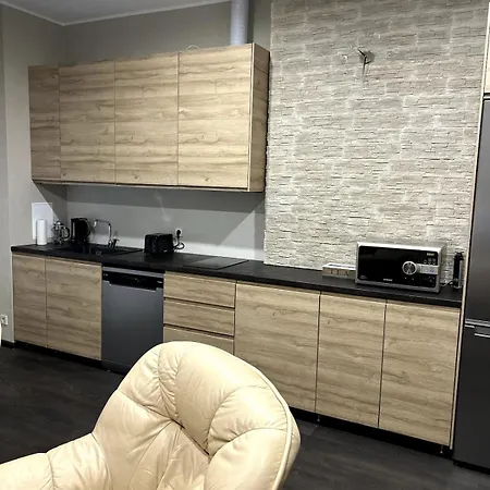 Cozy Next To Center Διαμέρισμα